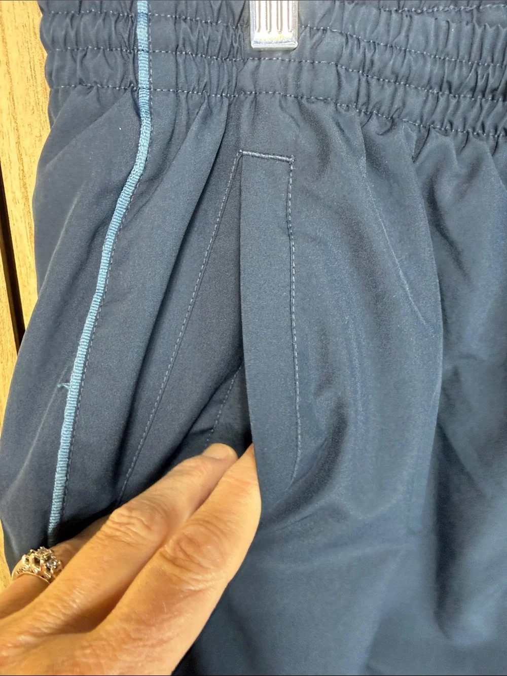 Nike Mens Navy Blue Track Pants with Light Blue Piping Lined Size L